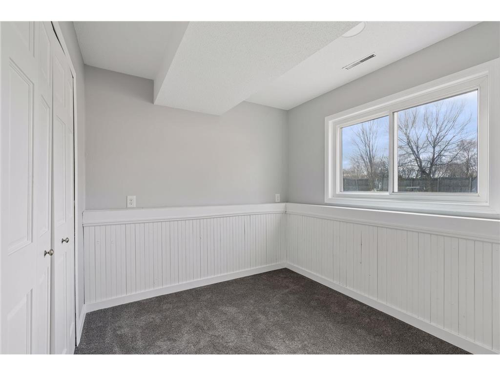 601 Cedar Street SW Isanti MN 55040 7053293 image39
