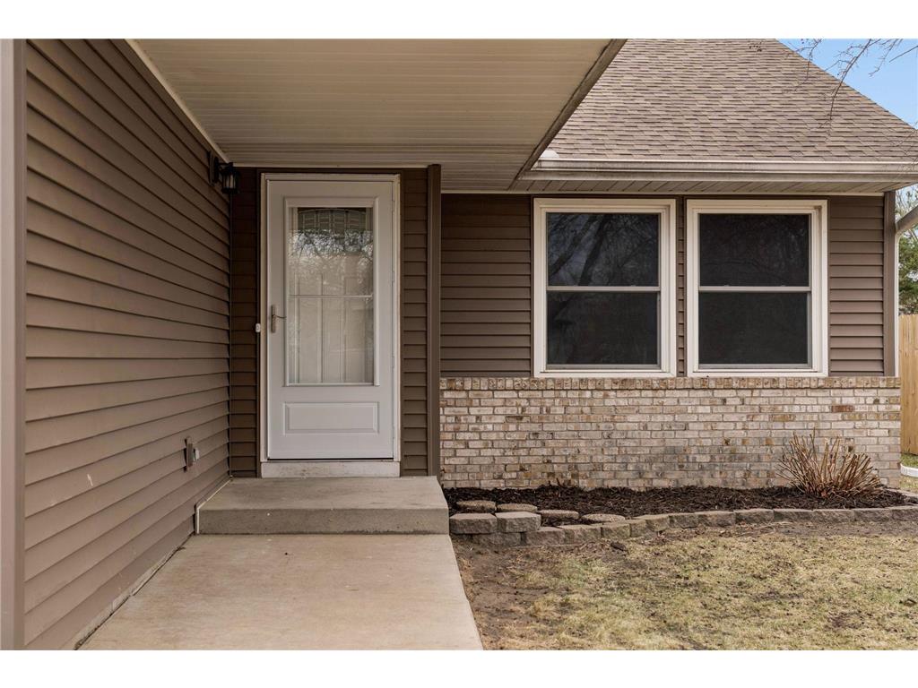 601 Cedar Street SW Isanti MN 55040 7053293 image41