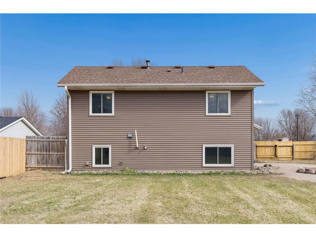 601 Cedar Street SW Isanti MN 55040 7053293 image45