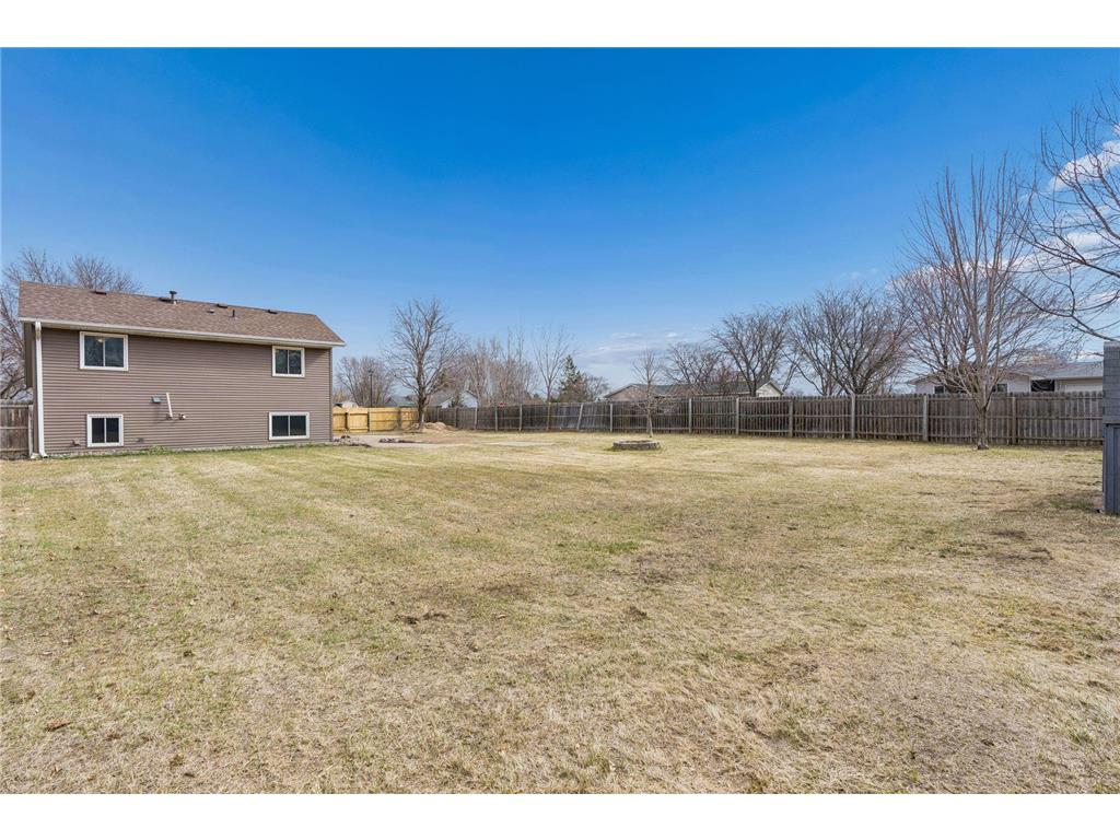 601 Cedar Street SW Isanti MN 55040 7053293 image46