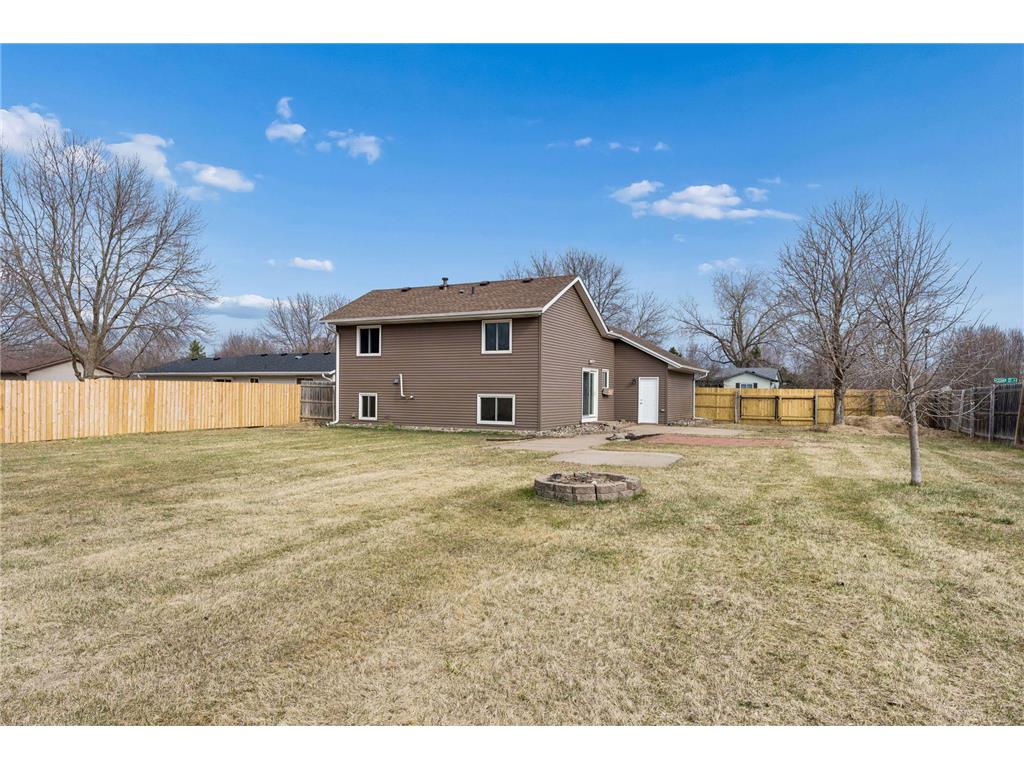 601 Cedar Street SW Isanti MN 55040 7053293 image48