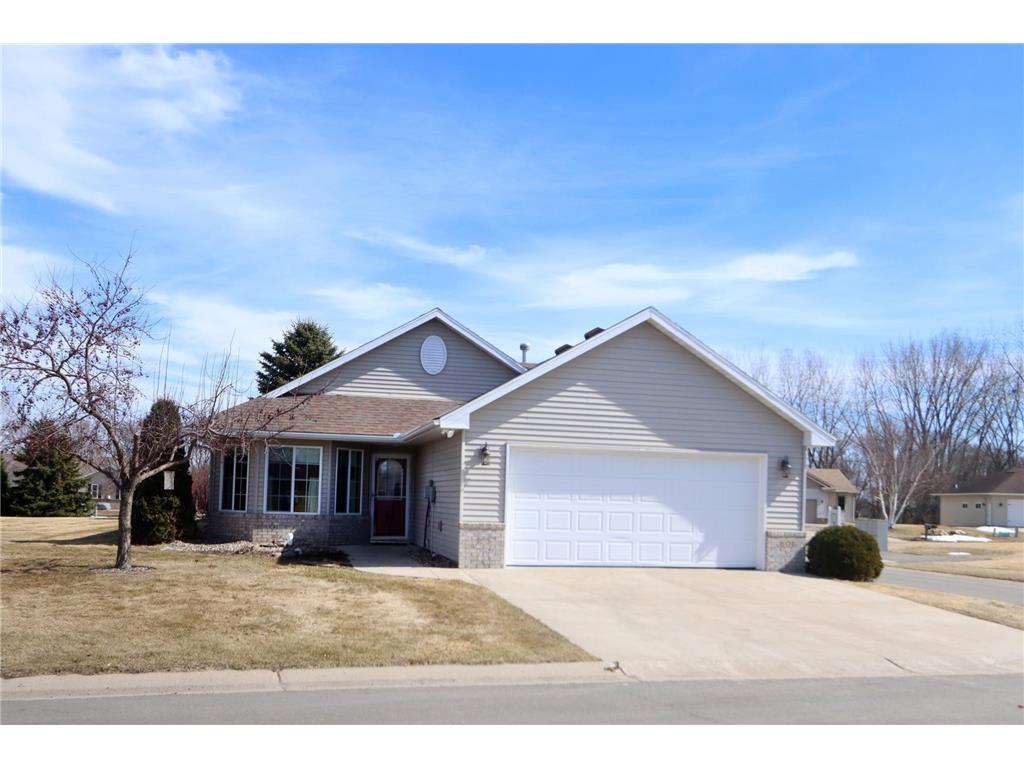 601 Cottonwood Avenue N Litchfield MN 55355 7044342 image1