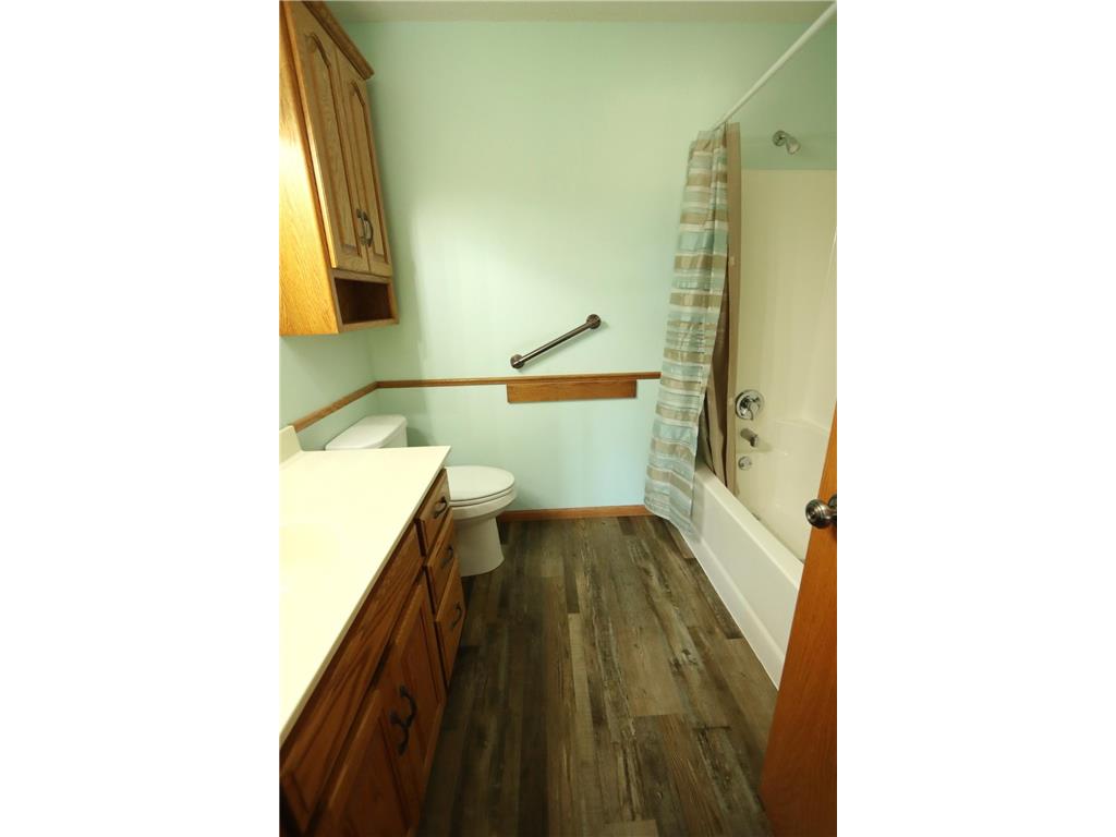 601 Cottonwood Avenue N Litchfield MN 55355 7044342 image21