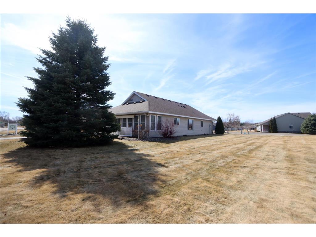 601 Cottonwood Avenue N Litchfield MN 55355 7044342 image27