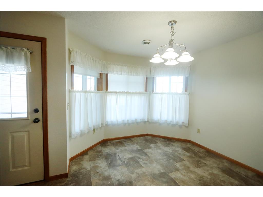 601 Cottonwood Avenue N Litchfield MN 55355 7044342 image7