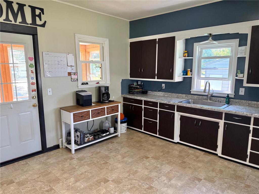 601 E Depue Avenue Olivia MN 56277 7093570 image11