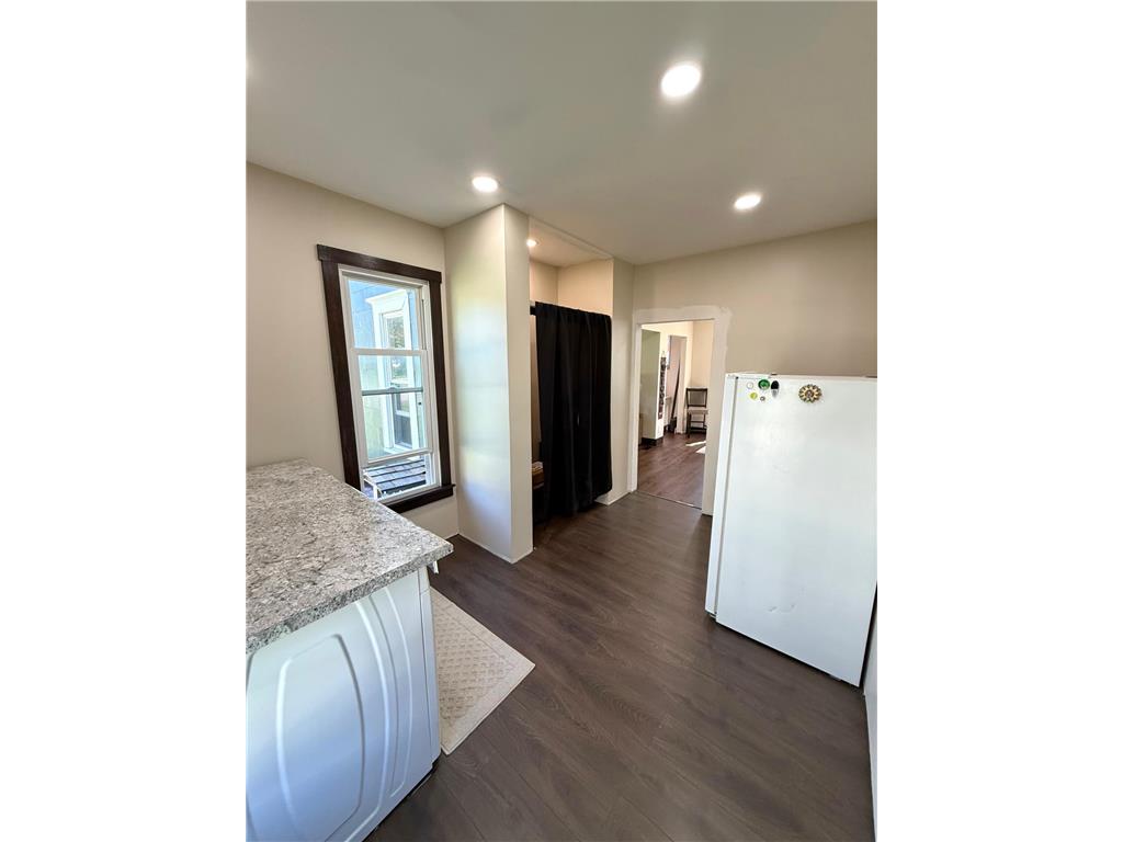 601 E Depue Avenue Olivia MN 56277 7093570 image17