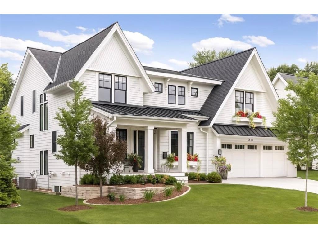 601 Fox Hill Drive Chanhassen MN 55317 - Lotus Lake 6778704 image1