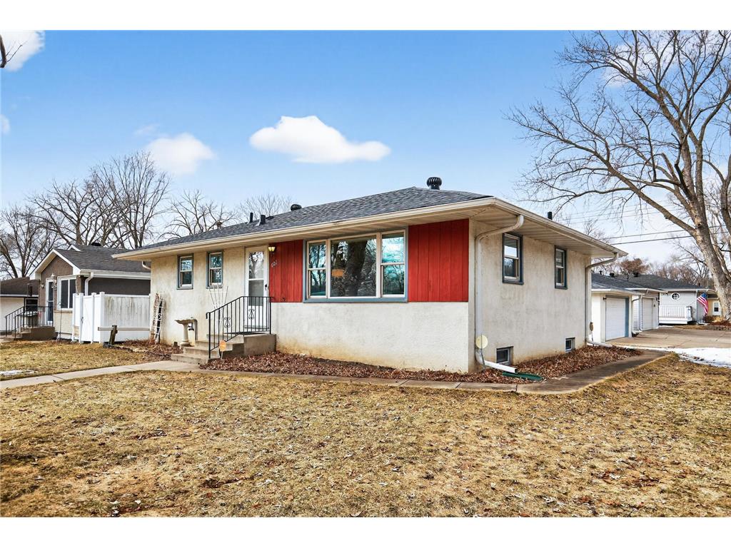 601 Glencoe Street NE Fridley MN 55432 7027511 image1