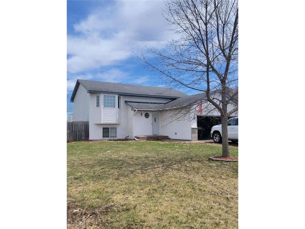 601 Horseshoe Lane Braham MN 55006 6378847 image1
