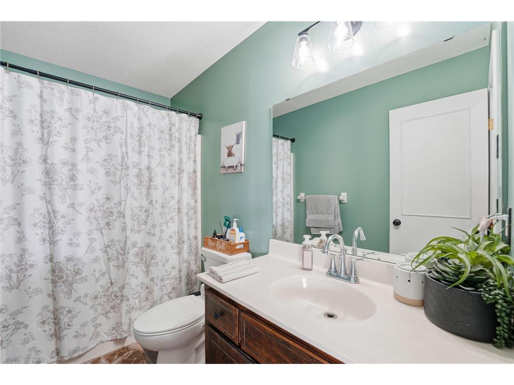 601 Horseshoe Lane Braham MN 55006 7048569 image20