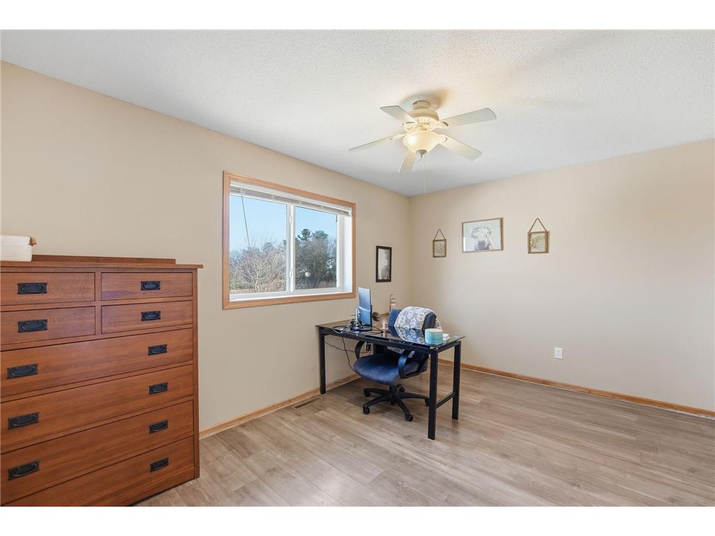 601 Horseshoe Lane Braham MN 55006 7048569 image22
