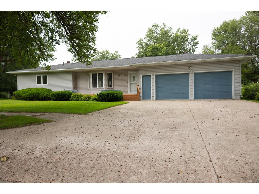 601 Lafayette Avenue S Fulda MN 56131 6766766 image1