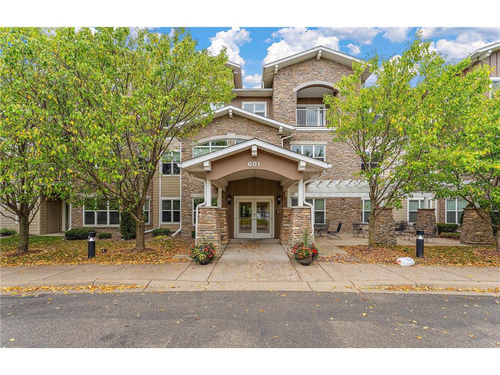 601 LeVander Way #101 South Saint Paul MN 55075 6811308 image1