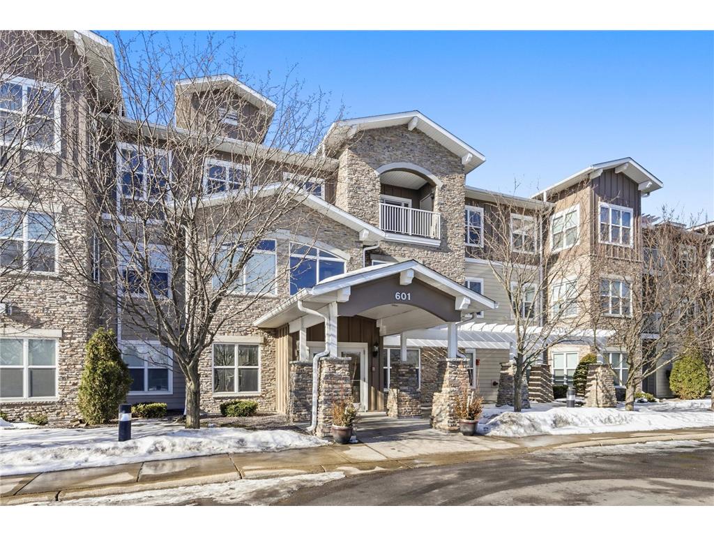 601 Levander Way #302 South Saint Paul MN 55075 7038535 image1