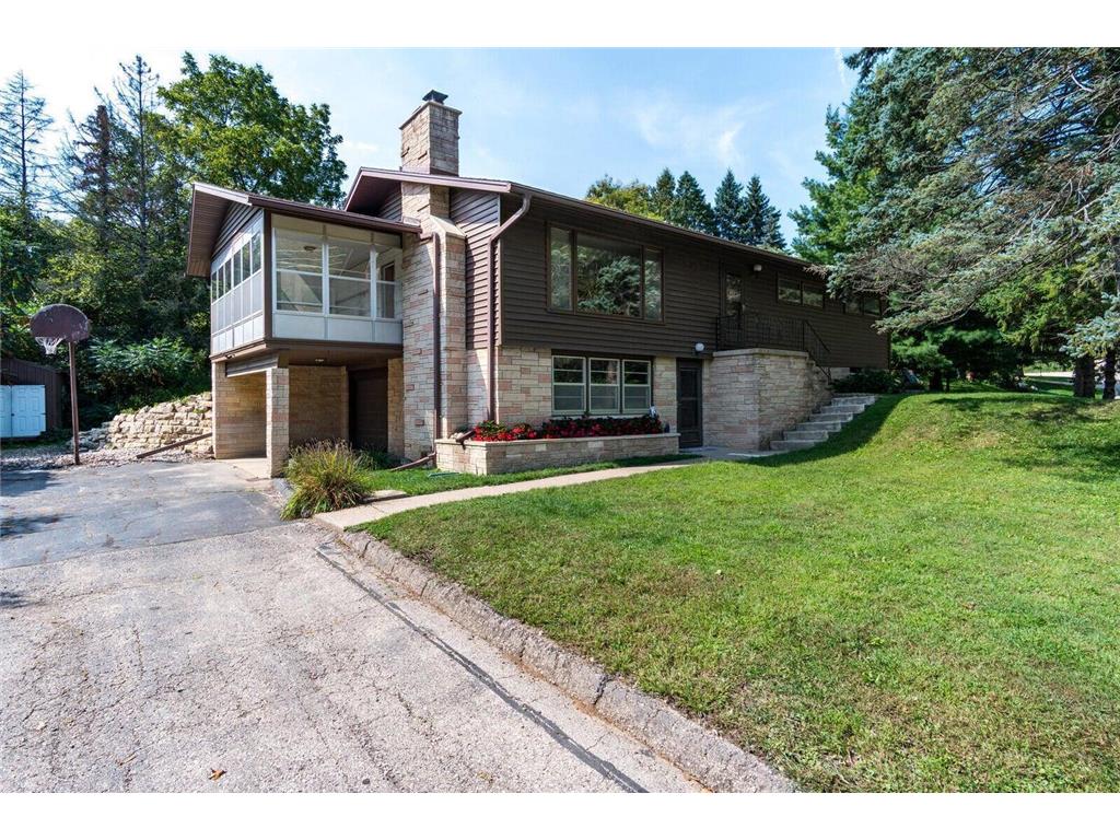 601 N 4th Street La Crescent MN 55947 6792240 image1