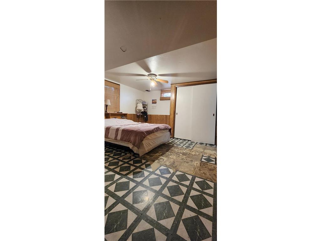601 N Bruce Street Marshall MN 56258 7107376 image16