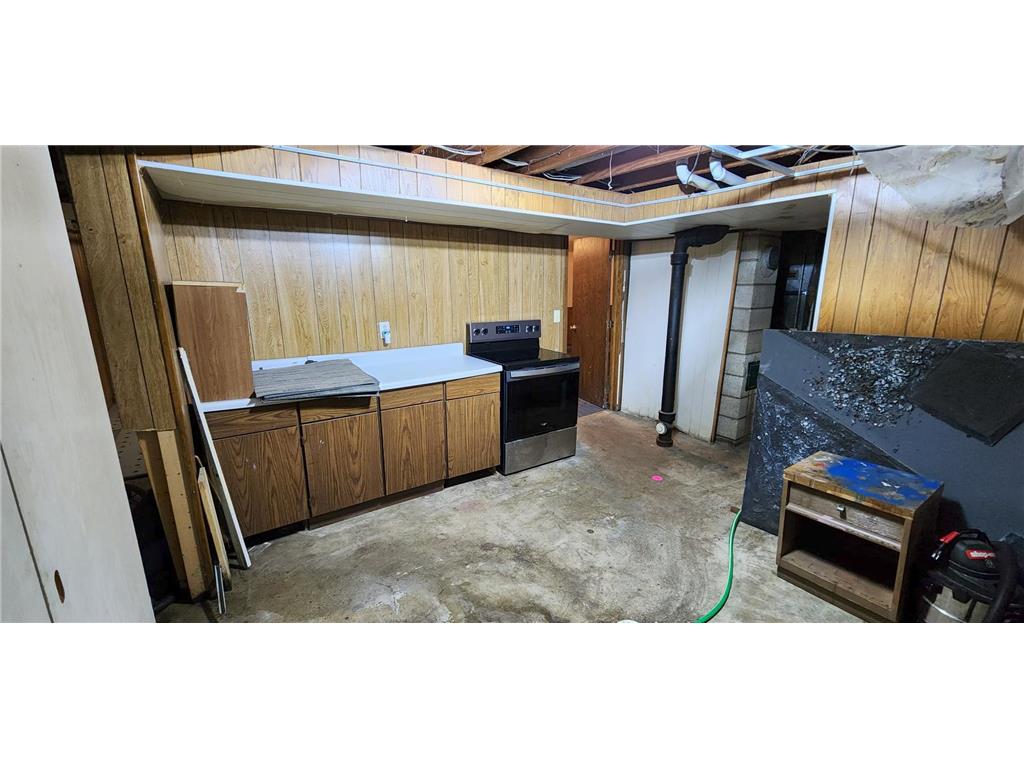 601 N Bruce Street Marshall MN 56258 7107376 image18