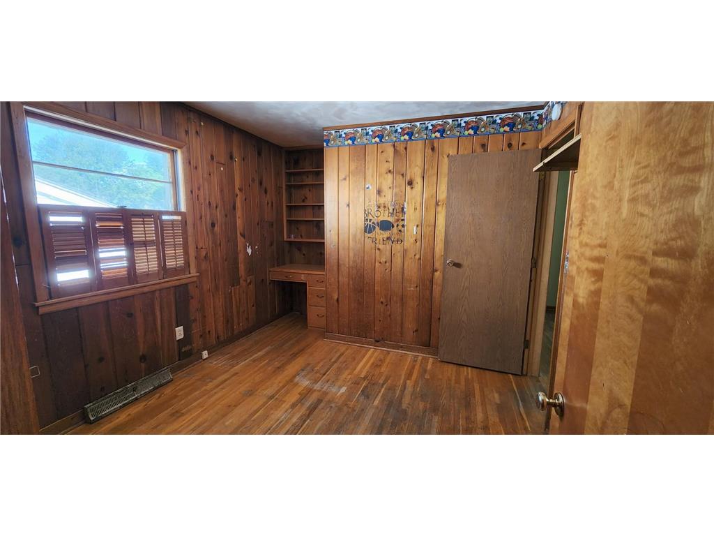 601 N Bruce Street Marshall MN 56258 7107376 image9