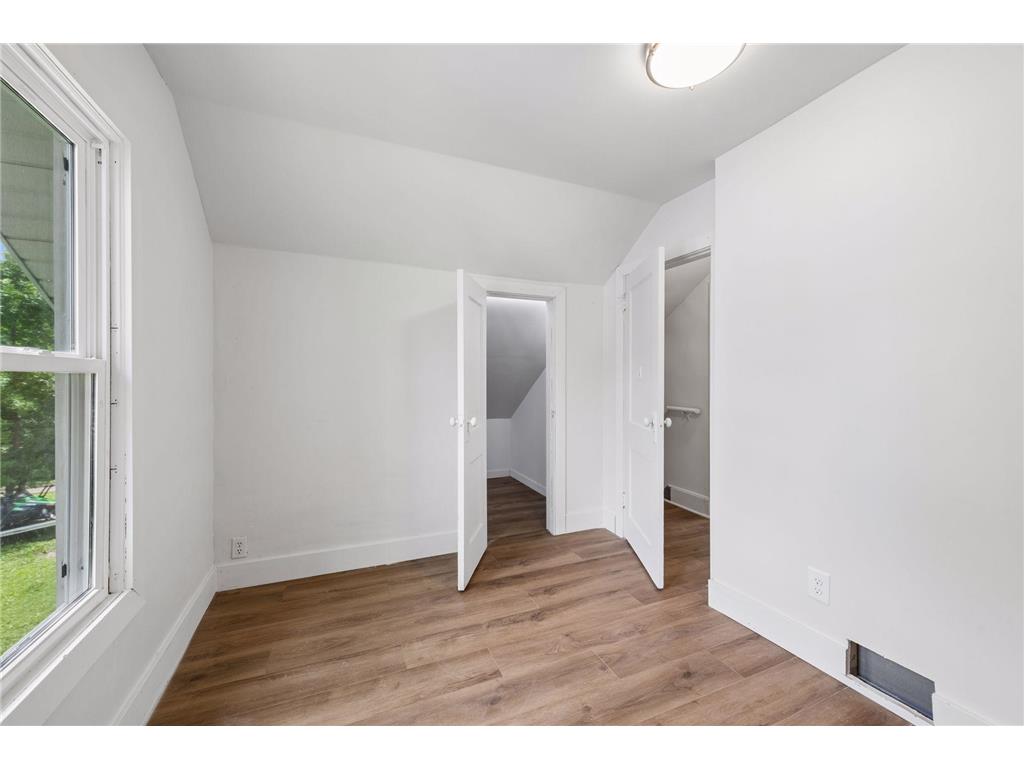 601 N Carver Street Winthrop MN 55396 7068973 image11