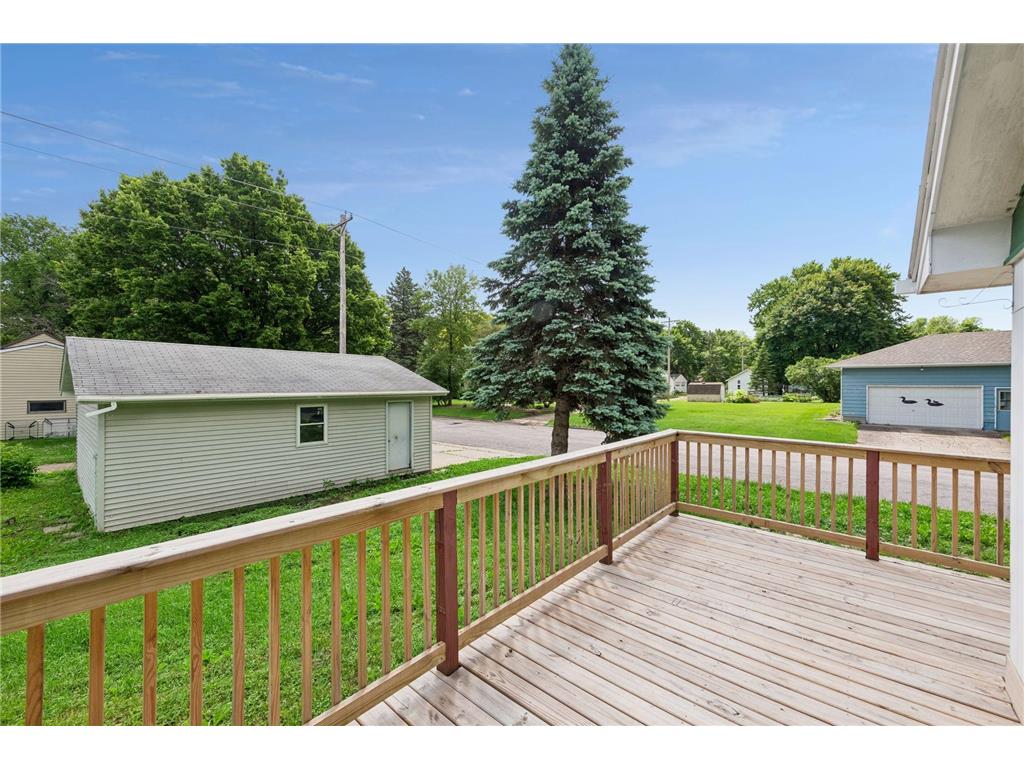 601 N Carver Street Winthrop MN 55396 7068973 image16