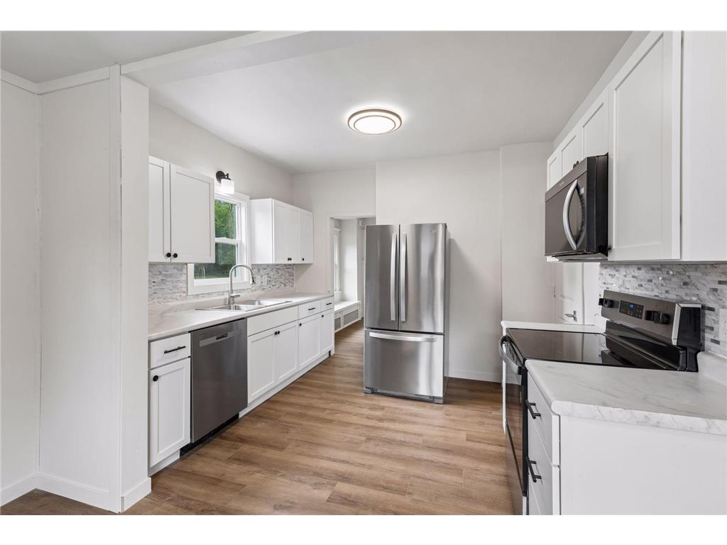 601 N Carver Street Winthrop MN 55396 7068973 image5