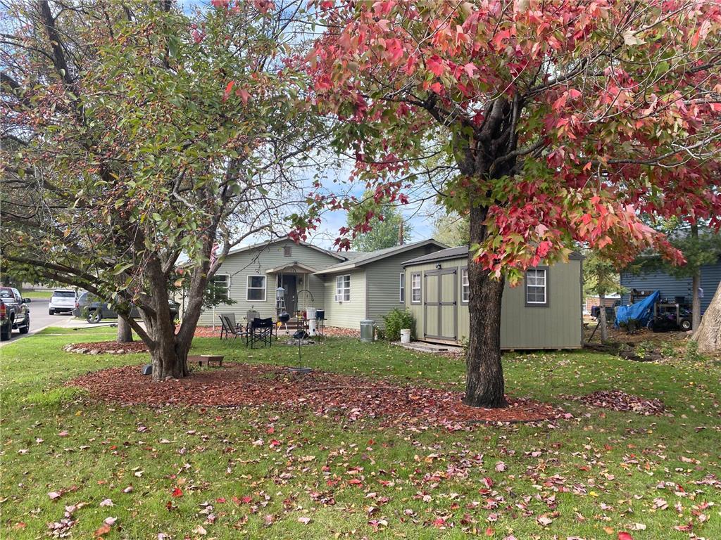 601 Park Avenue Sandstone MN 55072 6445791 image1