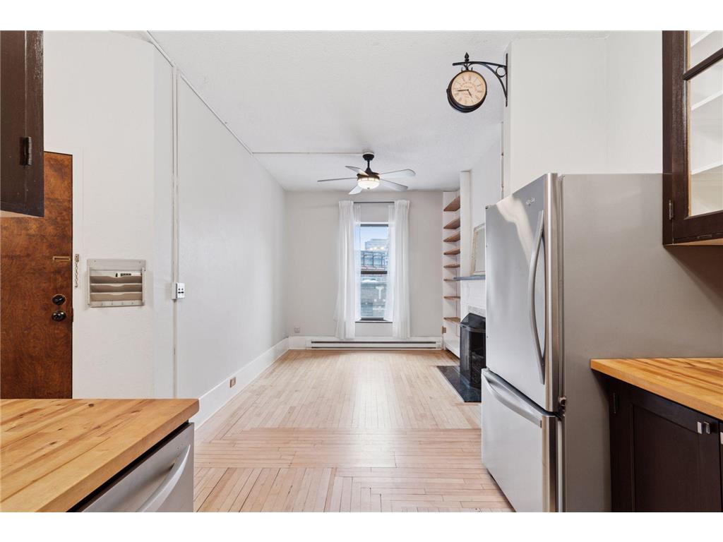 601 S 9th Street #3 Minneapolis MN 55404 6771372 image13