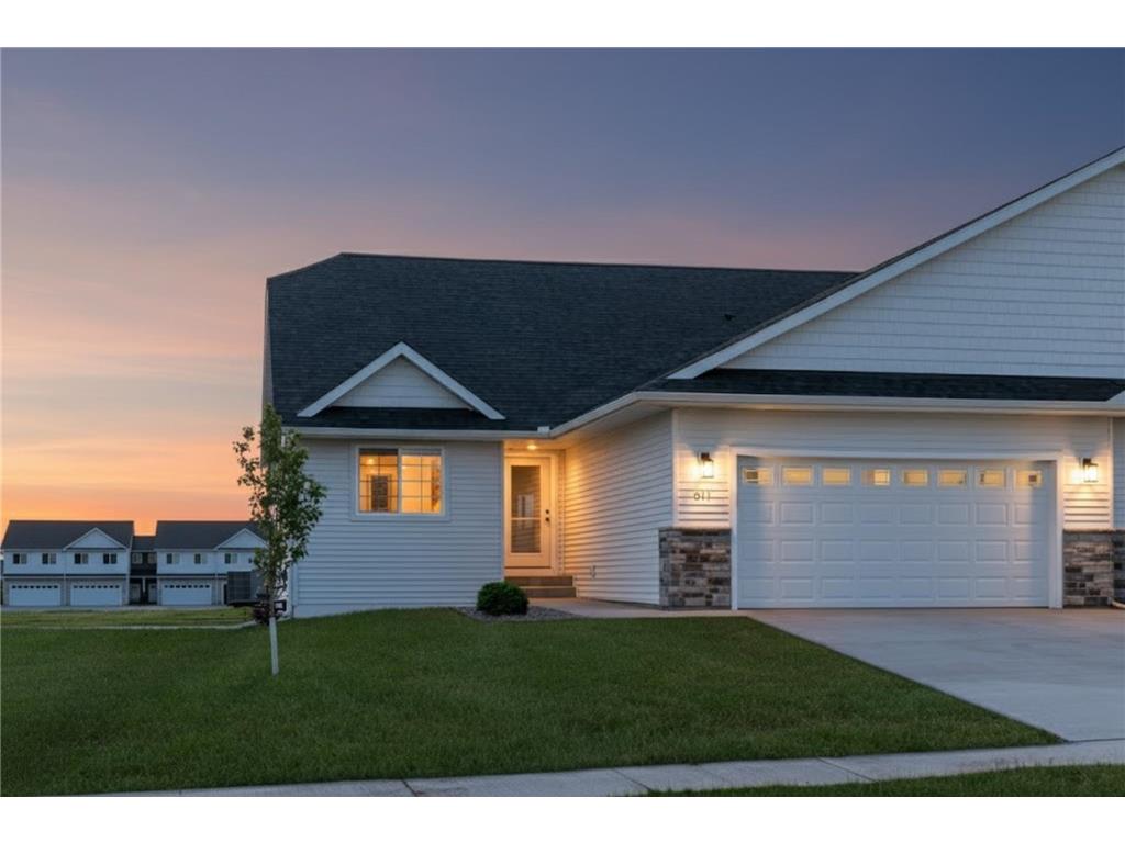 601 S Division Street Roberts WI 54023 6814270 image1