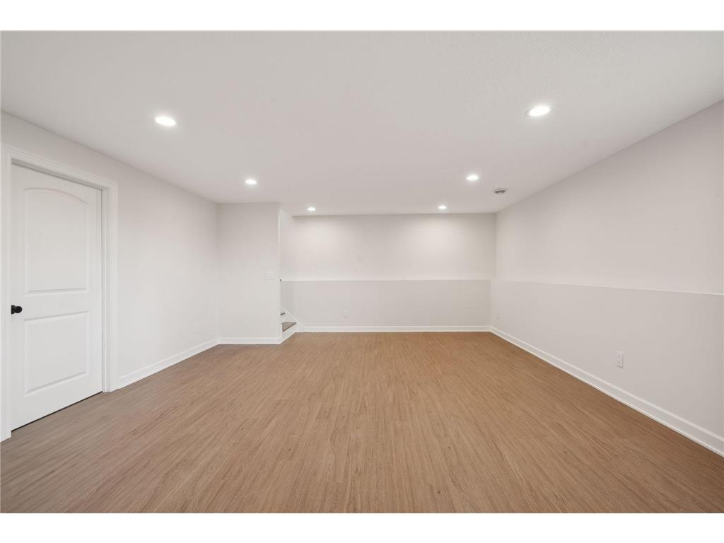 601 S Division Street Roberts WI 54023 6814270 image23