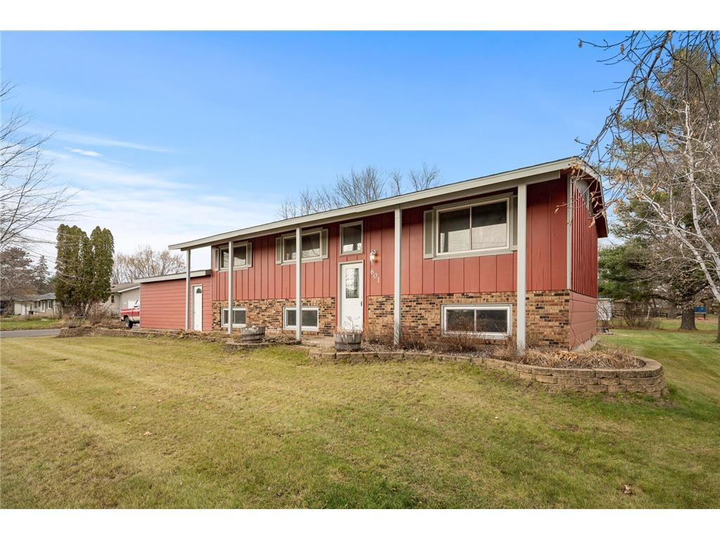 601 Seminole Avenue Osceola WI 54020 6462485 image1