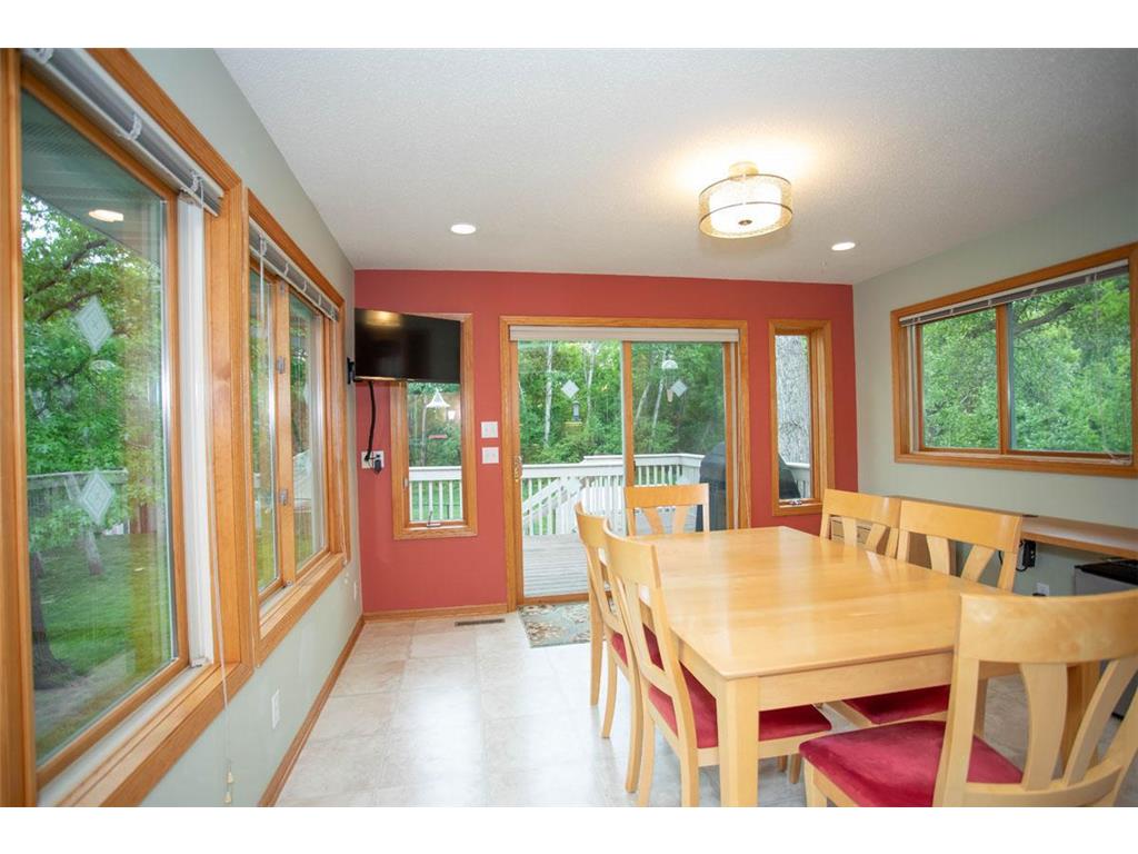 601 Sterling Street S Maplewood MN 55119 7041050 image18