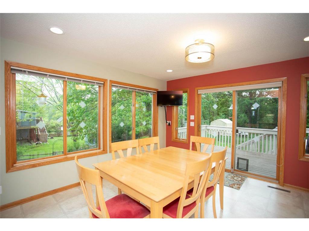 601 Sterling Street S Maplewood MN 55119 7041050 image20