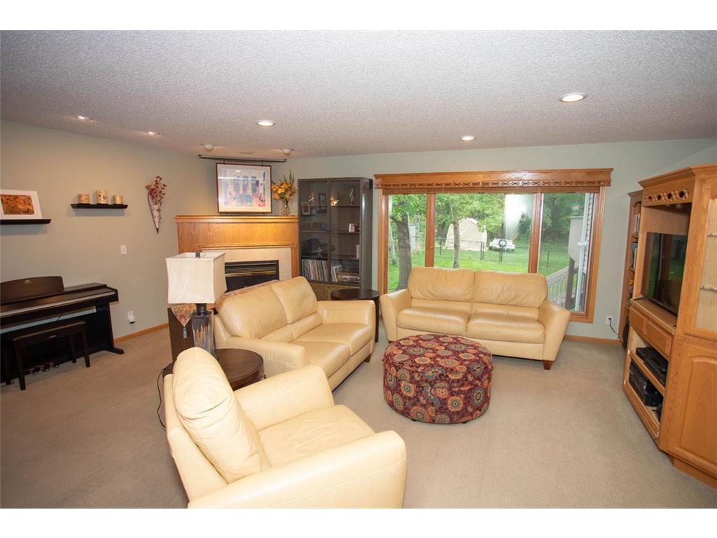 601 Sterling Street S Maplewood MN 55119 7041050 image21