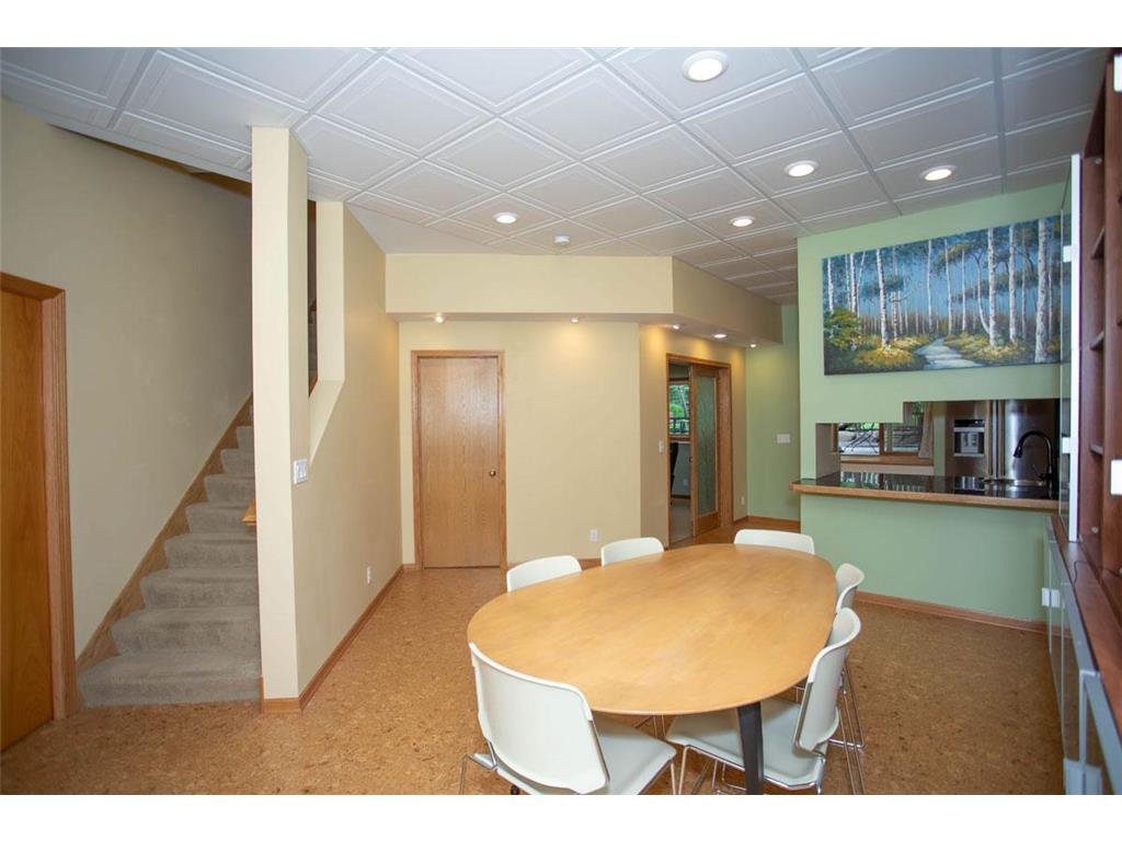 601 Sterling Street S Maplewood MN 55119 7041050 image35