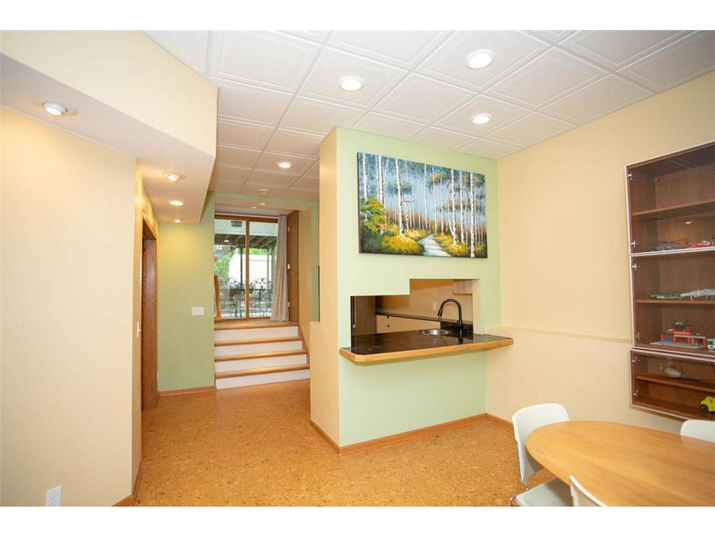 601 Sterling Street S Maplewood MN 55119 7041050 image39