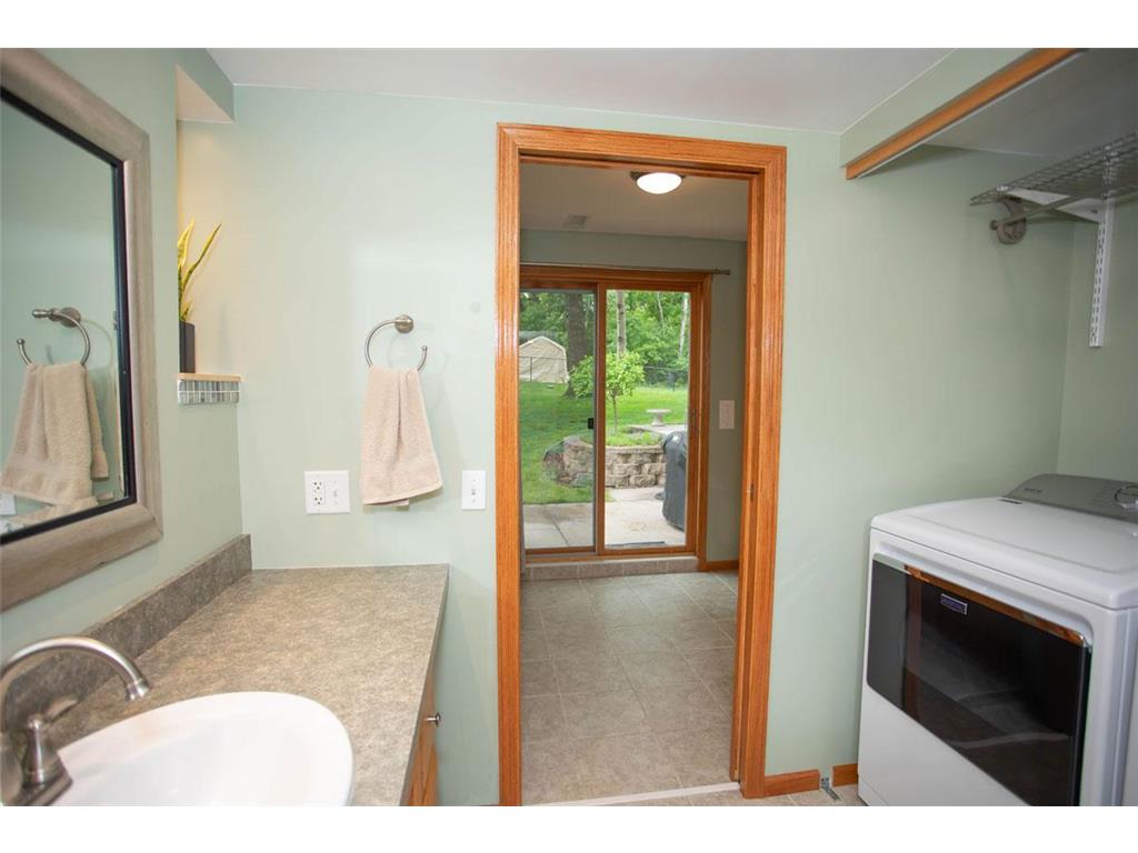 601 Sterling Street S Maplewood MN 55119 7041050 image48