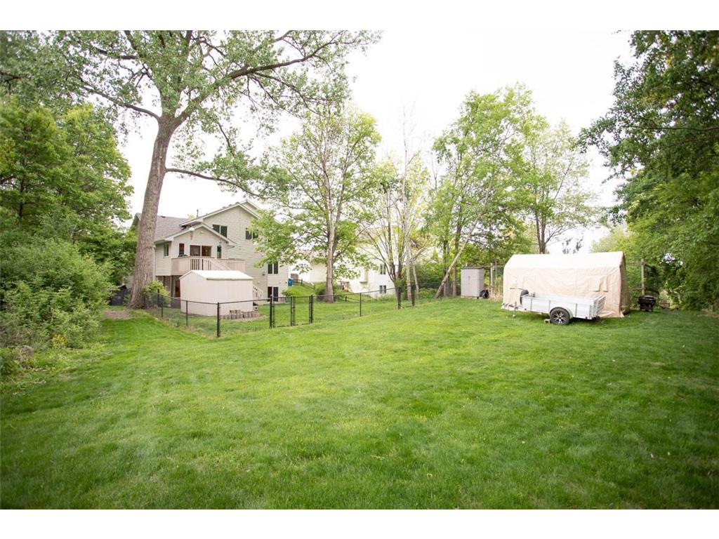 601 Sterling Street S Maplewood MN 55119 7041050 image64