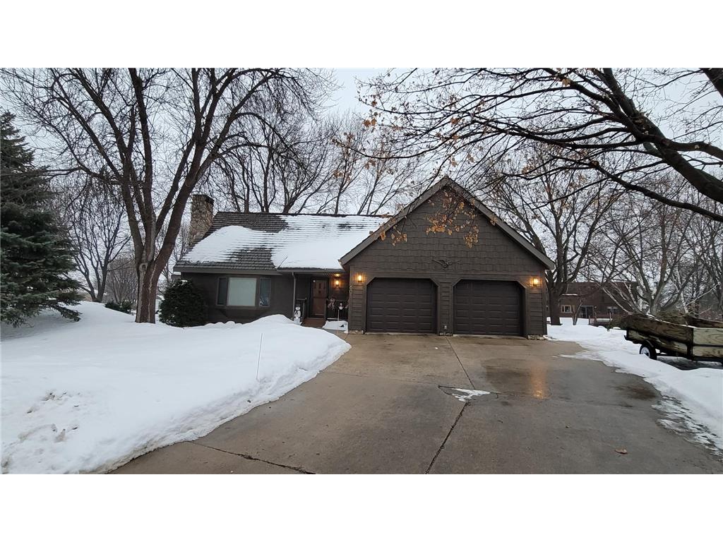 601 Van Buren Street Marshall MN 56258 6345960 image1