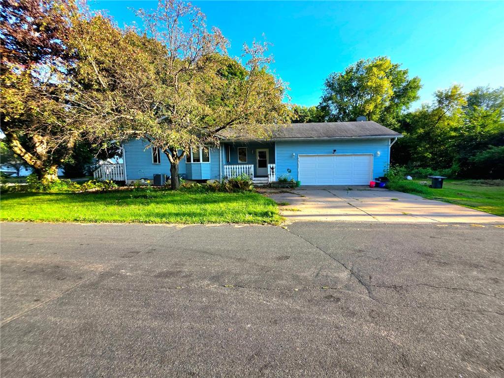 601 Wisconsin Avenue Centuria WI 54824 6779205 image1