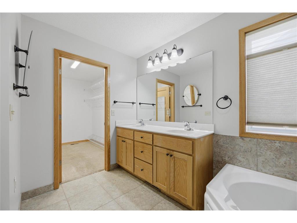 6012 Iris Lane Rockford MN 55373 7064971 image15
