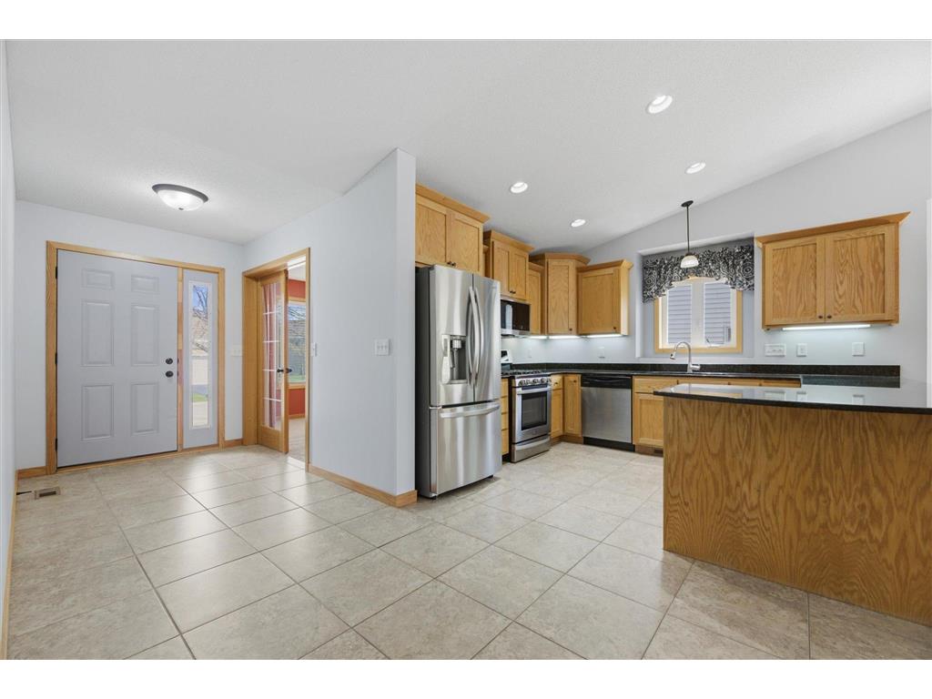 6012 Iris Lane Rockford MN 55373 7064971 image3
