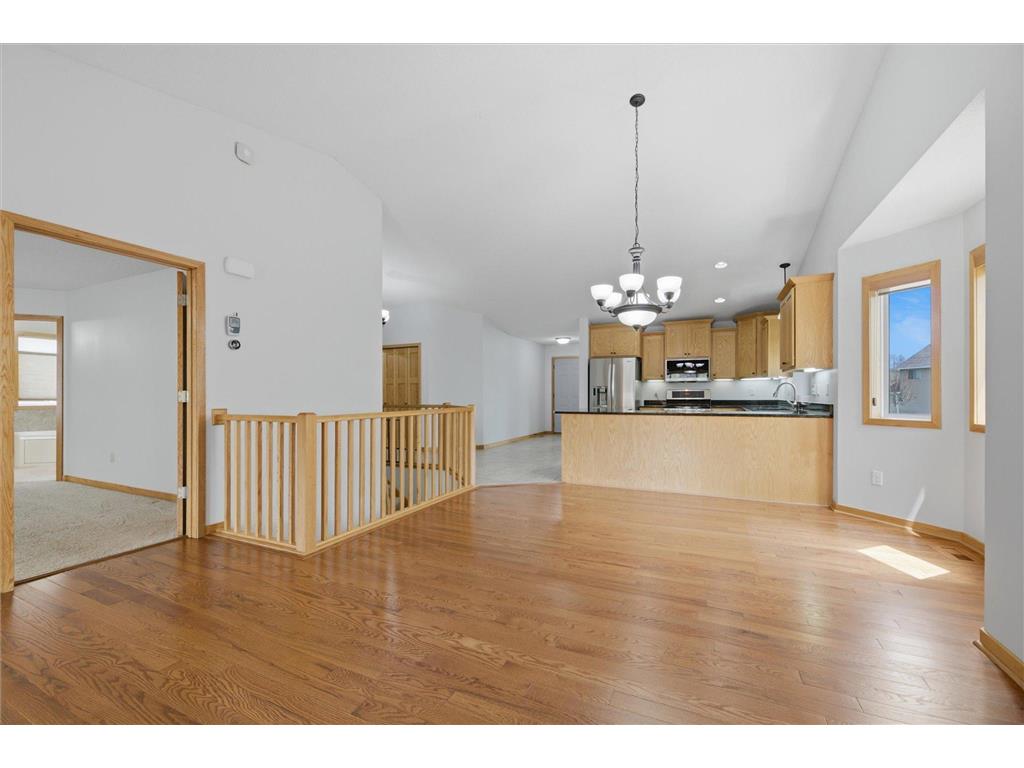 6012 Iris Lane Rockford MN 55373 7064971 image5