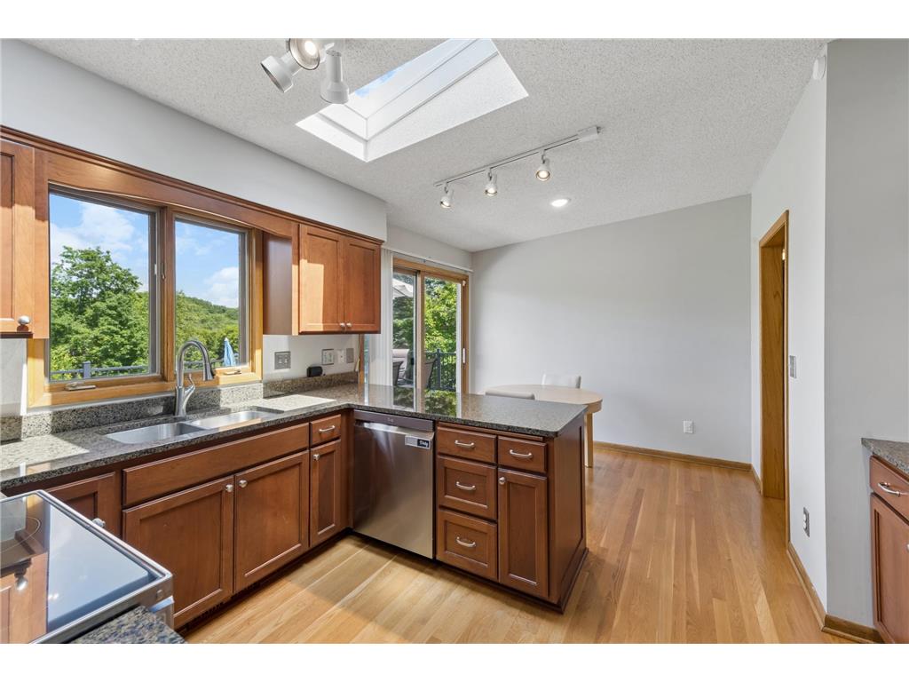 6015 Creek Ridge Court Minnetonka MN 55345 7089535 image9