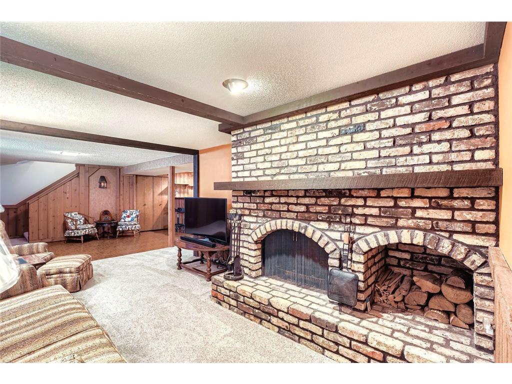 6016 79th Avenue N Brooklyn Park MN 55443 6823391 image16