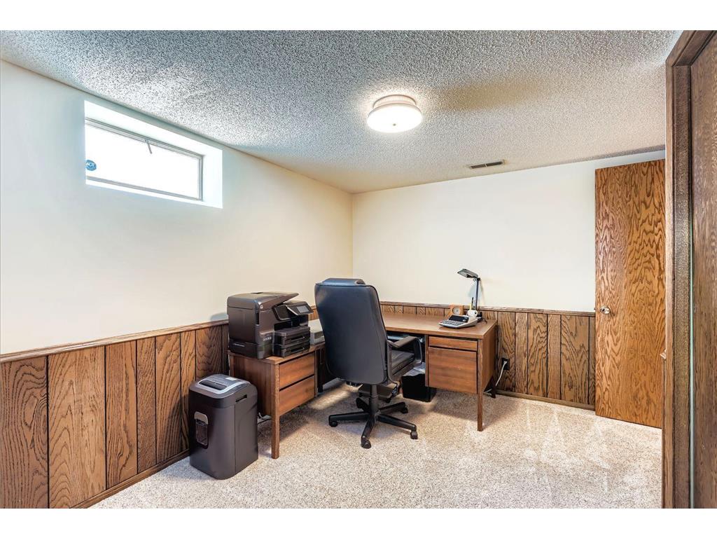 6016 79th Avenue N Brooklyn Park MN 55443 6823391 image18