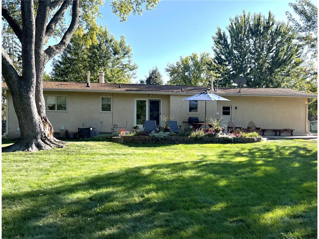 6016 79th Avenue N Brooklyn Park MN 55443 6823391 image22