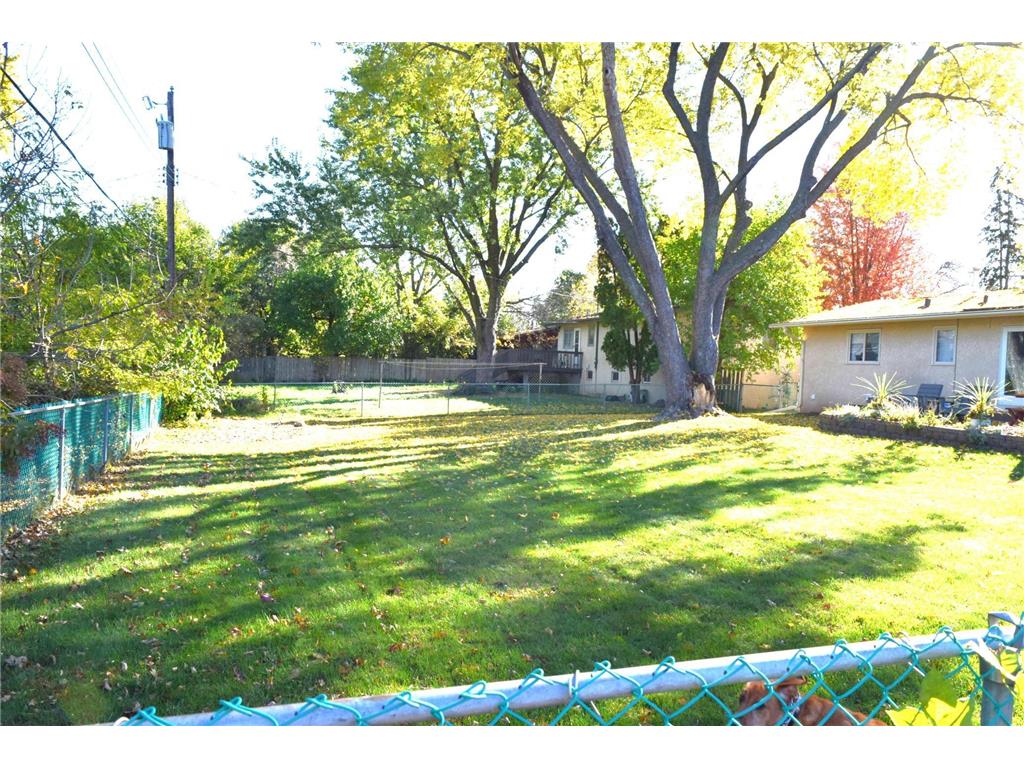 6016 79th Avenue N Brooklyn Park MN 55443 6823391 image24