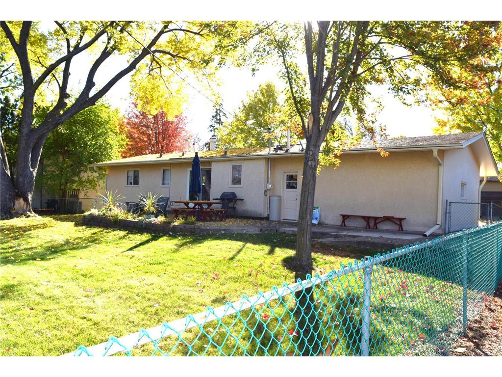 6016 79th Avenue N Brooklyn Park MN 55443 6823391 image27