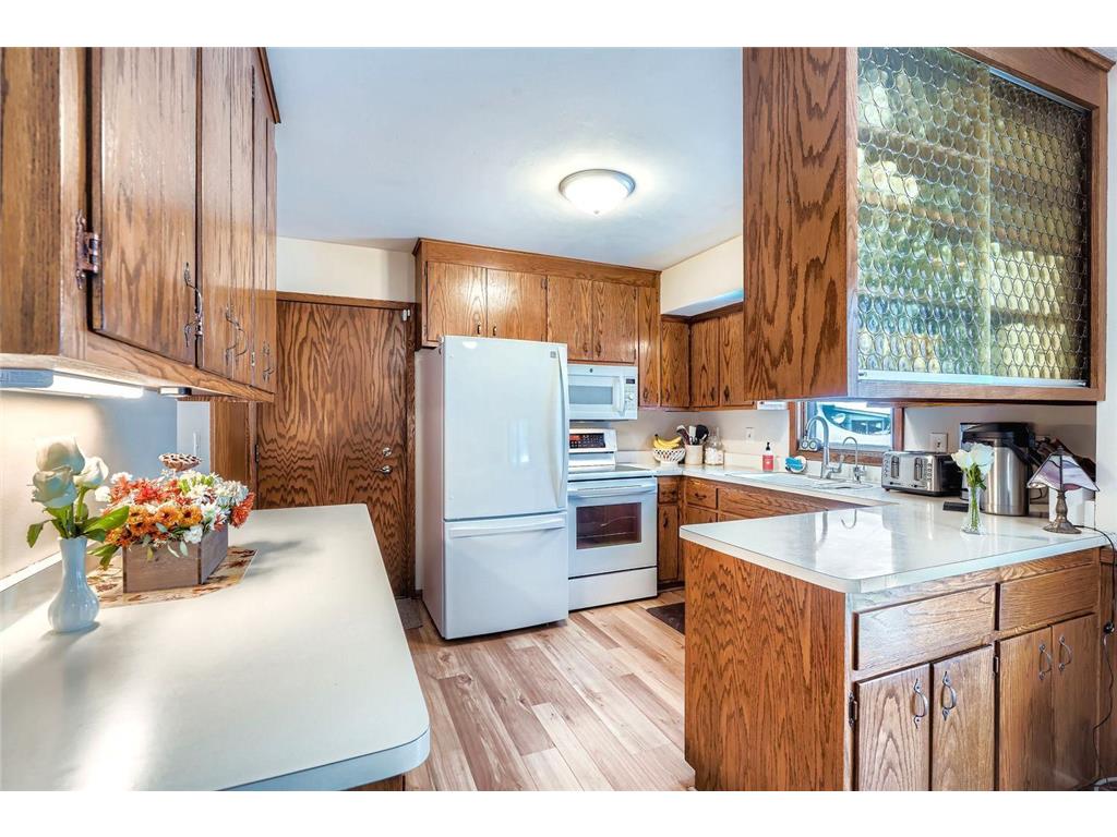 6016 79th Avenue N Brooklyn Park MN 55443 6823391 image8